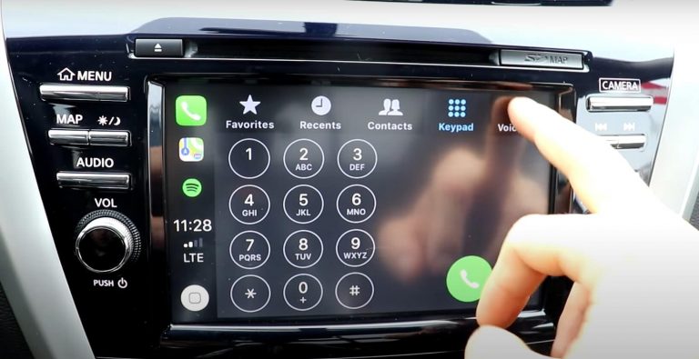 How To Connect iPhone 13 To Apple CarPlay? - Hawkdive.com